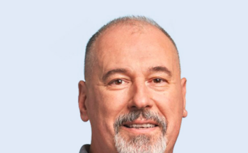 La IA agéntica necesita gobernanza para escalar de forma segura Octavian Tanase, Chief Product Officer (CPO), Hitachi Vantara.