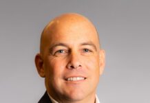 De centros de monitoreo a Brain Centers: cuando los datos empiezan a decidir Martín Gasulla, Sales Director Genetec