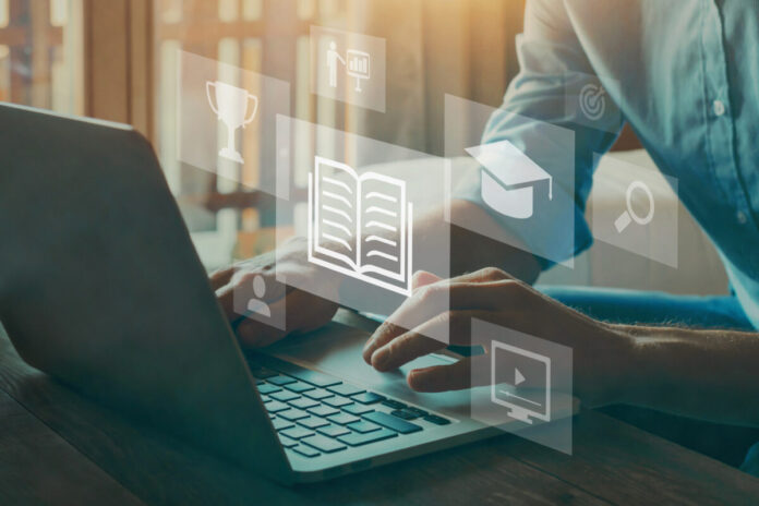 Licencias OnLine - IA La IA impulsa una nueva generación de formación oficial con instructor para los profesionales de TI.